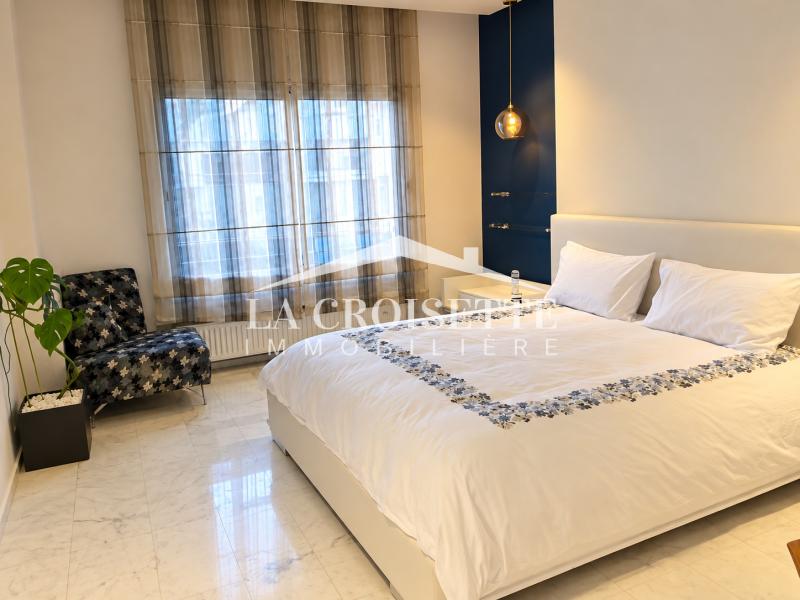 Appartement meublé S+3 avec piscine couverte au Lac2